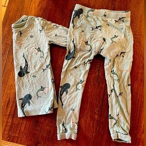 Kyte Baby pajamas, Sharks print